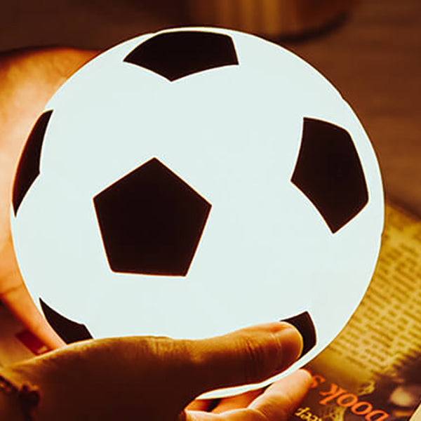 Kreative Fußball Silikon LED Nachttischlampe mit USB-Ladung