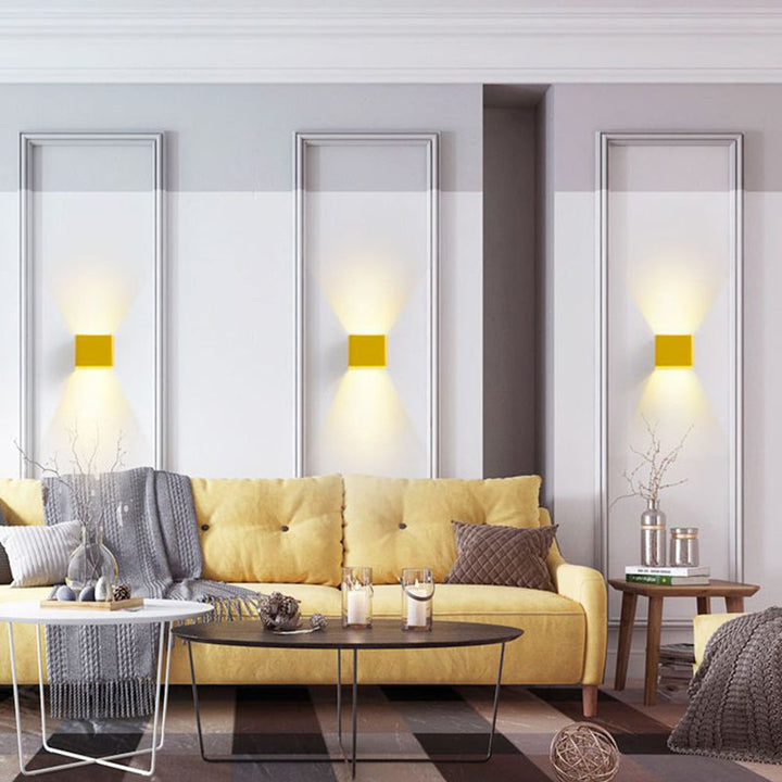 Moderne quadratische Wandlampe