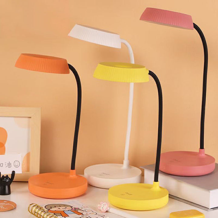 Nordische minimalistische runde LED-Touch-Schreibtischlampe mit Augenschutz und USB-Anschluss