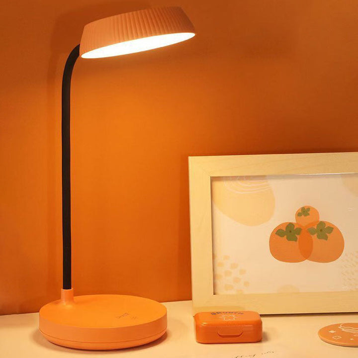 Nordische minimalistische runde LED-Touch-Schreibtischlampe mit Augenschutz und USB-Anschluss