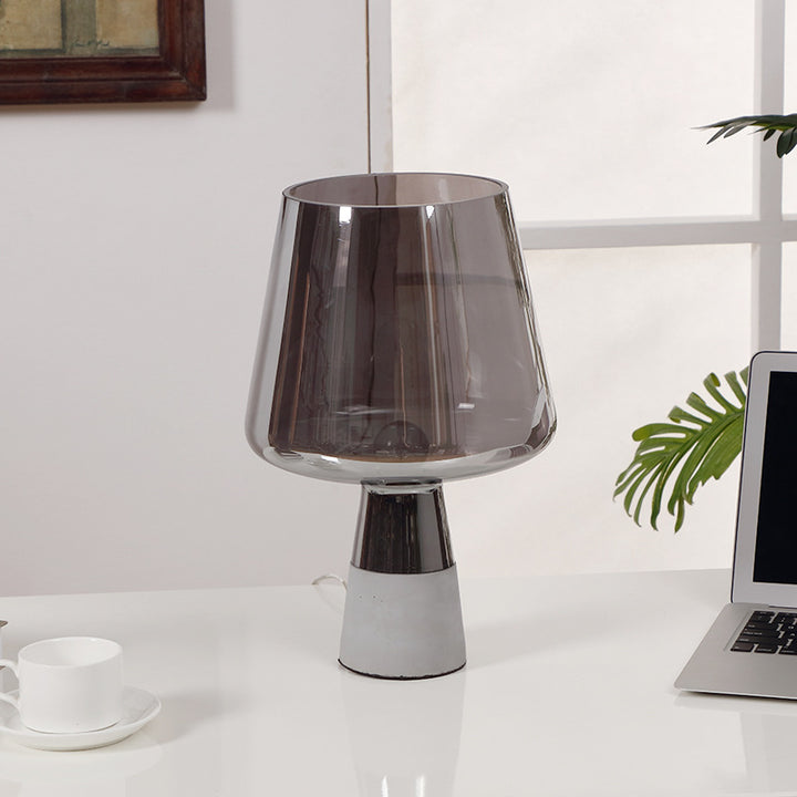 Zeitgenössische Schreibtischlampe