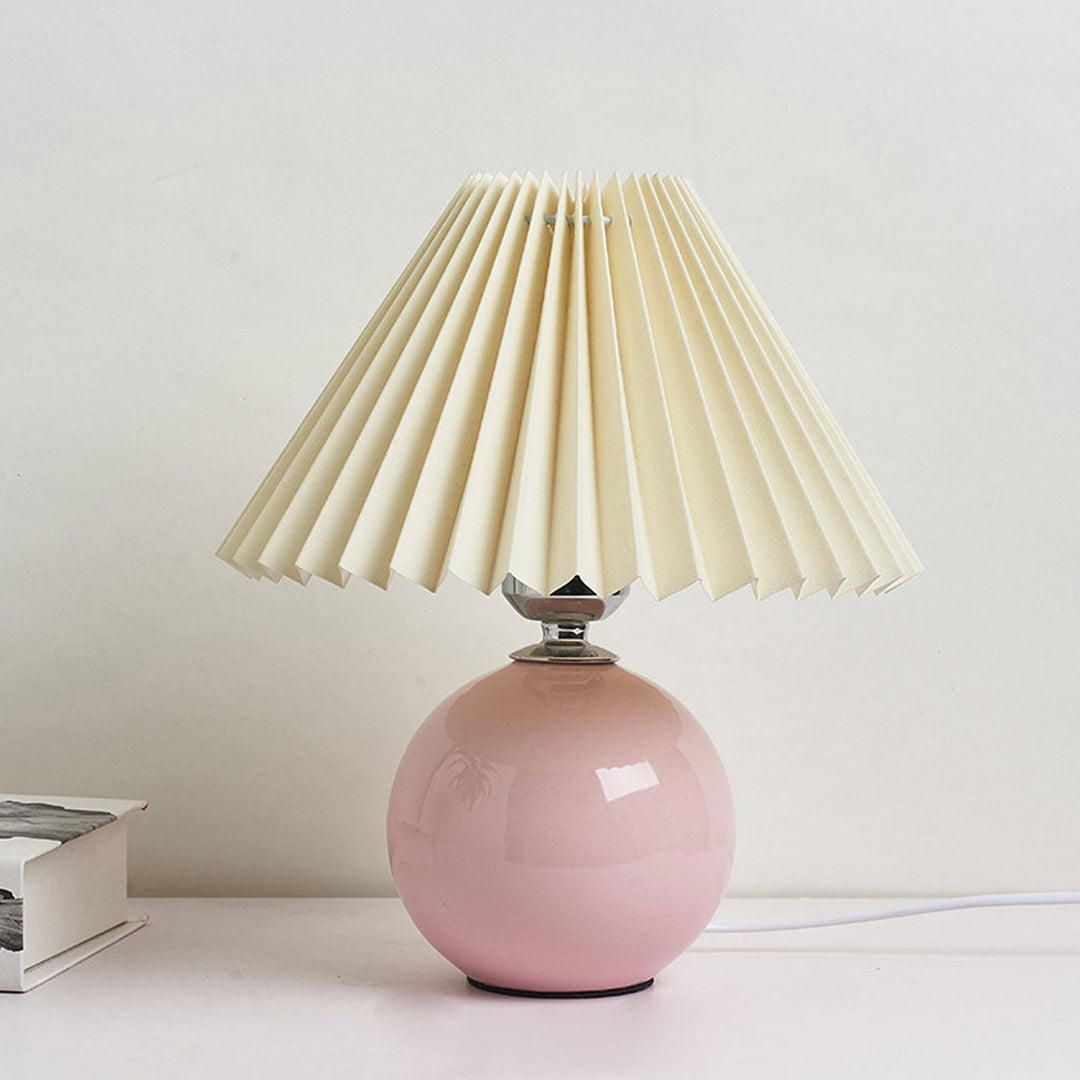 Nordic minimalist 1-Licht Tischlampe aus Keramik mit Falten