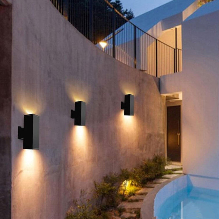 Moderner minimalistischer quadratischer Säulen-LED-leuchtender wetterfester Wandleuchten-Lampe