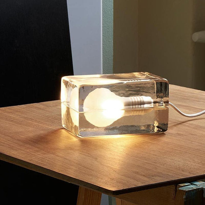 Icecube Lampe - Moderne Tischlampe in der Form eines Eisblocks