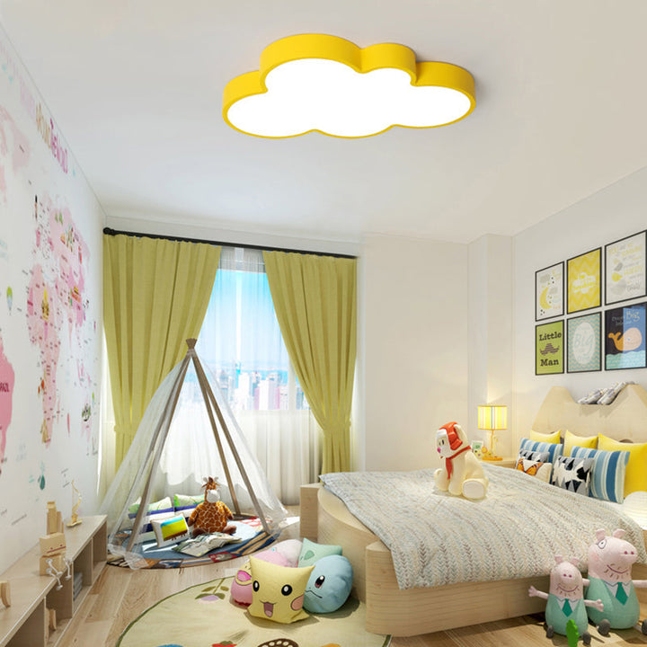 Kinderfreundliche Deckenlampe Wolken-Design