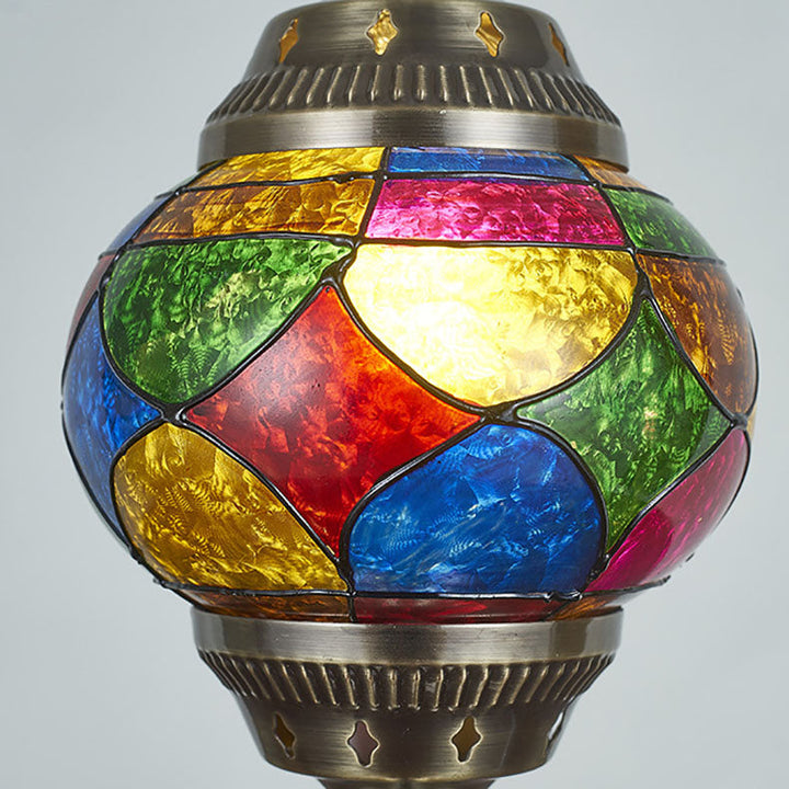 Traditionale Tiffany romantische ovale Eisen emaillierte 1-Licht Tischlampe für das Schlafzimmer