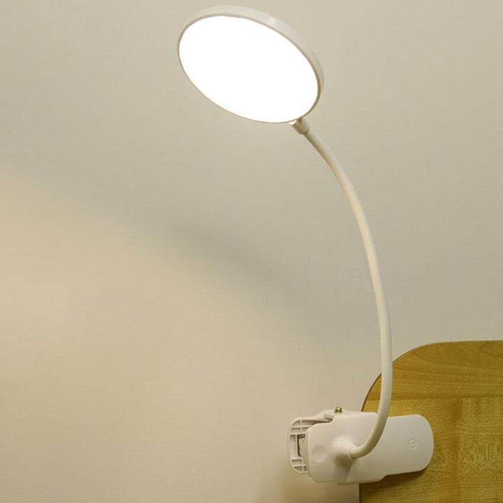 Einfache LED Clip Schreibtischlampe Wiederaufladbar Augen Schutz Nachtlicht