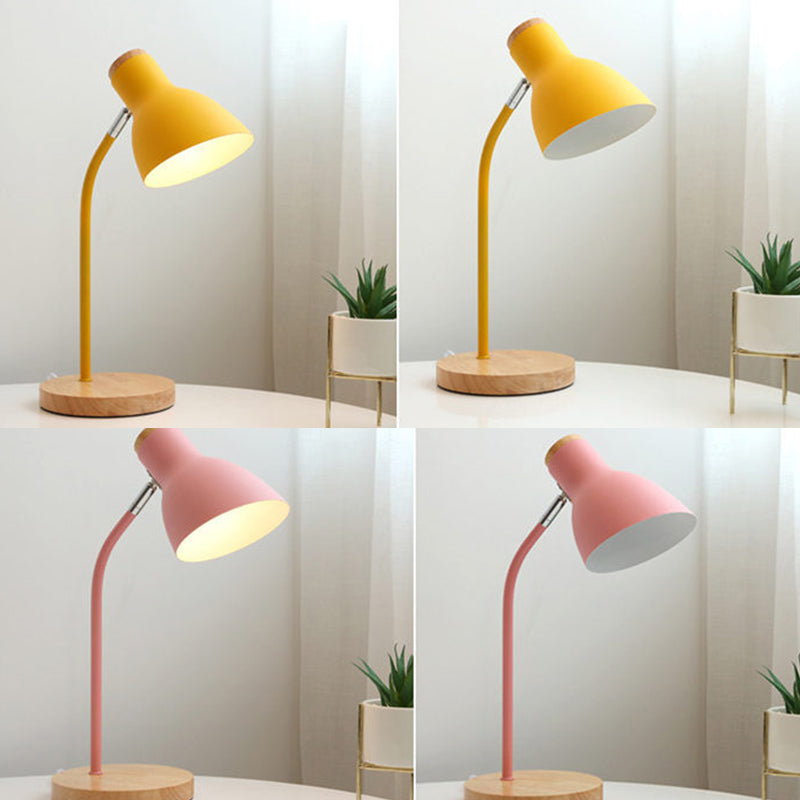 Taschenlampe-förmige schwenkbare Tischlampe Macaron Metall 1-Lampen Nachtlampe für das Kinderzimmer