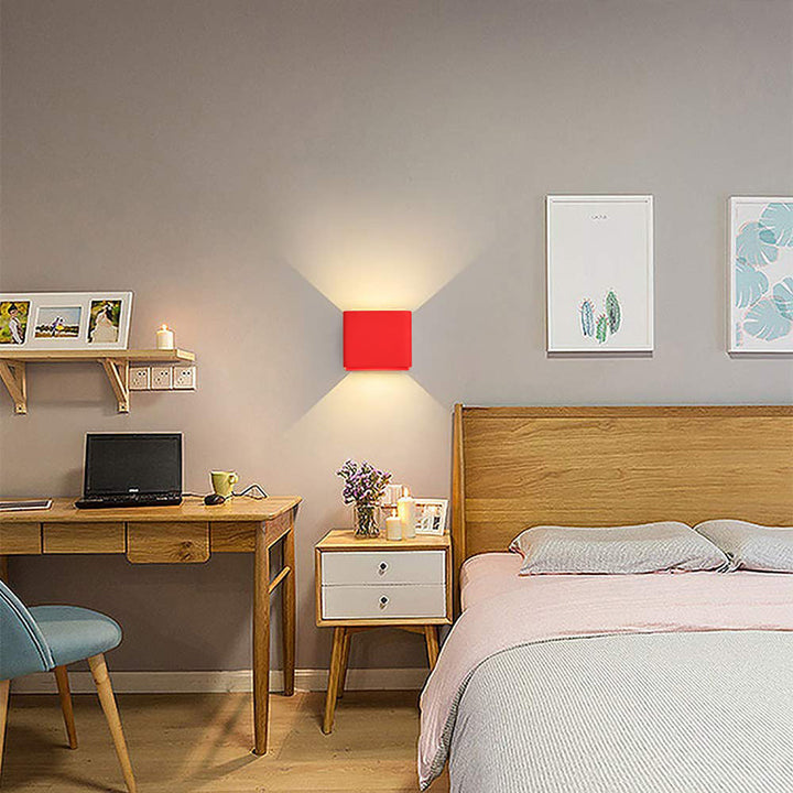Moderne quadratische Wandlampe