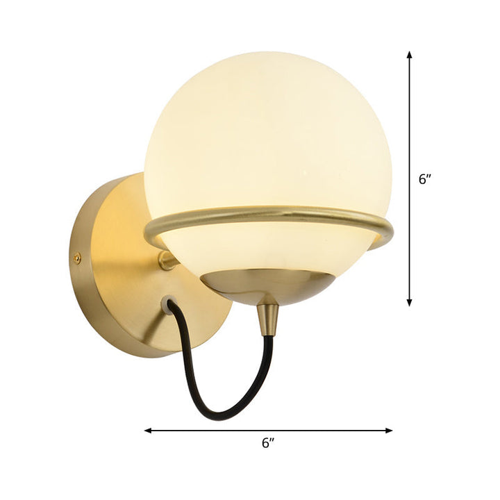 1 Kopf Nachttisch Wandlampe moderne Messing Wandbeleuchtung mit globalem weißen Glas-Schirm