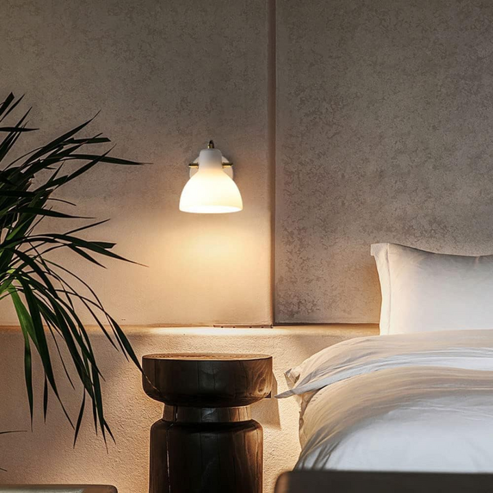 Stylische Wandleuchte für drinnen