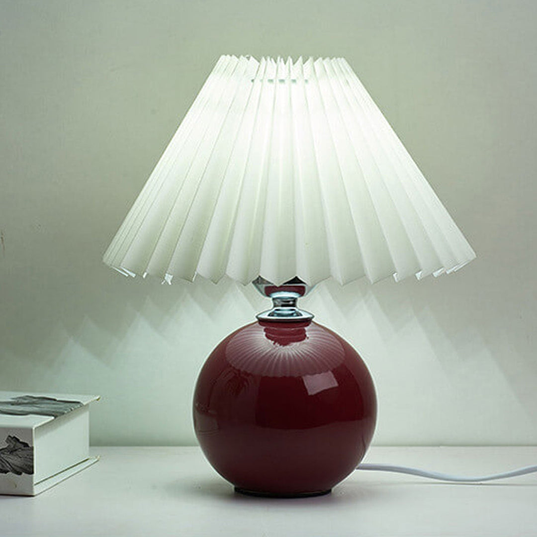 Nordic minimalist 1-Licht Tischlampe aus Keramik mit Falten