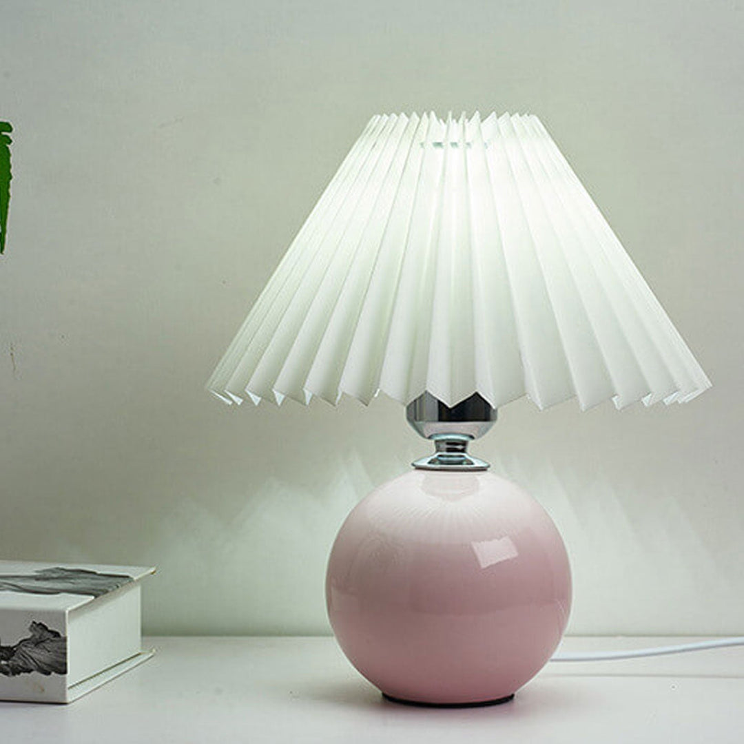 Nordic minimalist 1-Licht Tischlampe aus Keramik mit Falten