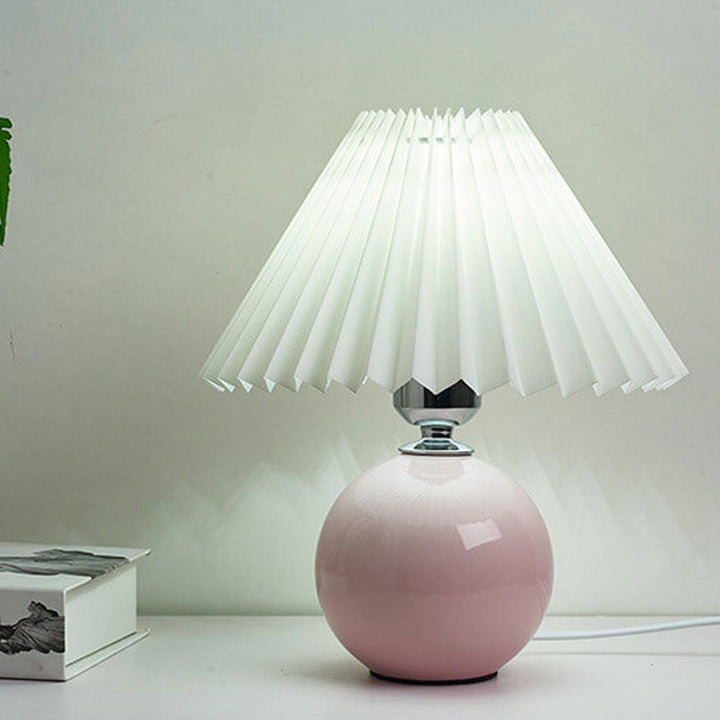 Nordic minimalist 1-Licht Tischlampe aus Keramik mit Falten