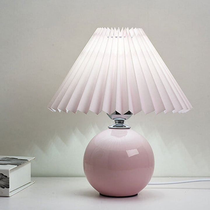 Nordic minimalist 1-Licht Tischlampe aus Keramik mit Falten