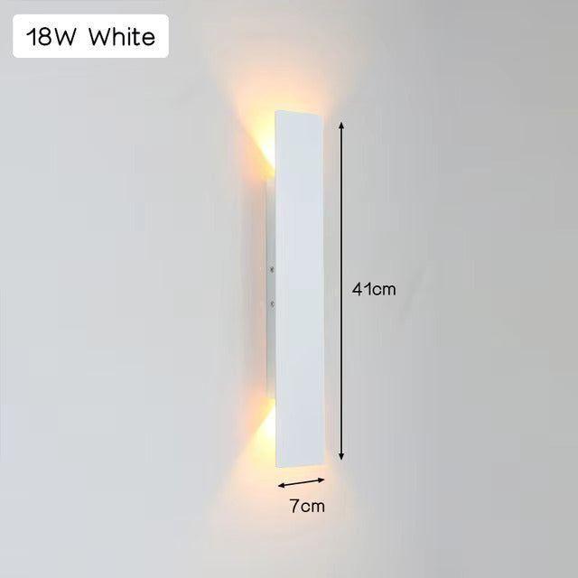 Leicht - Moderne wetterfeste LED-Wandleuchte aus Aluminium für den Außenbereich
