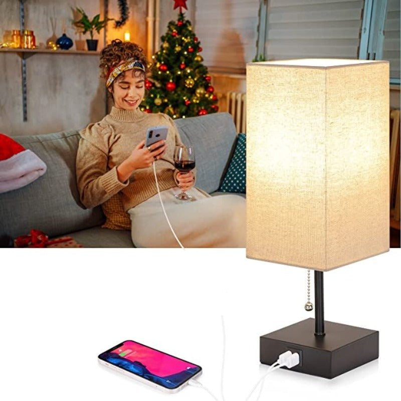 LumiCharge – Moderne Tischlampe mit USB-Ladeanschlüssen