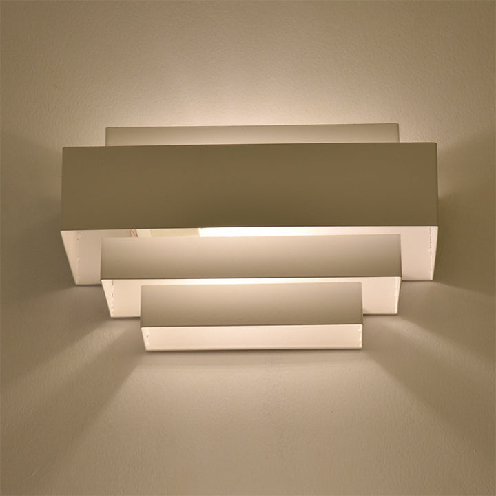 Moderne Künstlerische Wandlampe