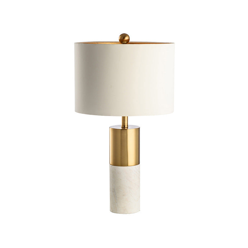Elegante moderne Tischlampe