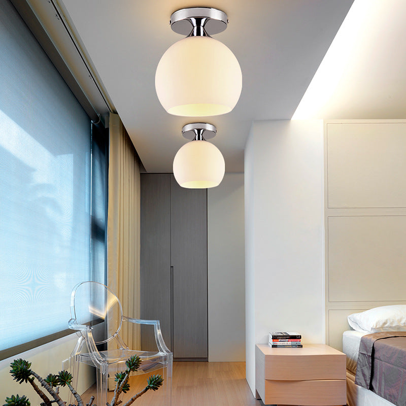 Moderne Glas-Globus-Deckenleuchte
