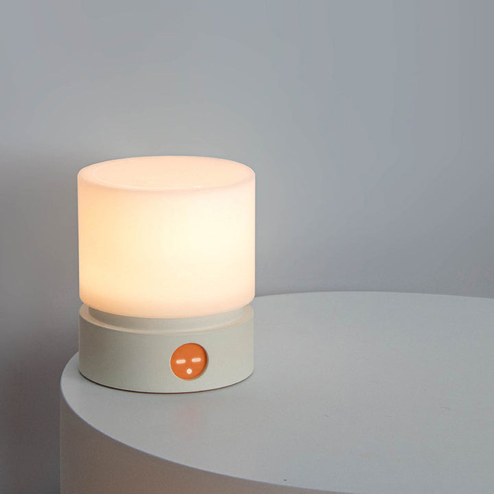 Zeitgenössische nordische Timer wiederaufladbare ABS HIPS Silikon Zylinder LED Tischlampe Nachtlicht für Nachttisch