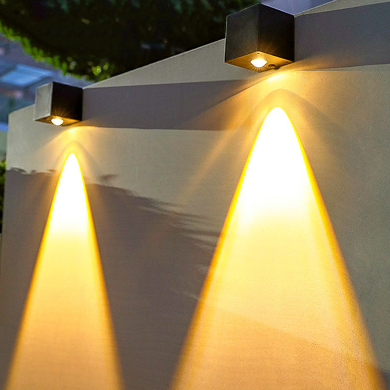 Moderner Minimalistischer Würfel Kunststoff Solar LED Wandleuchtenlampe für Garten