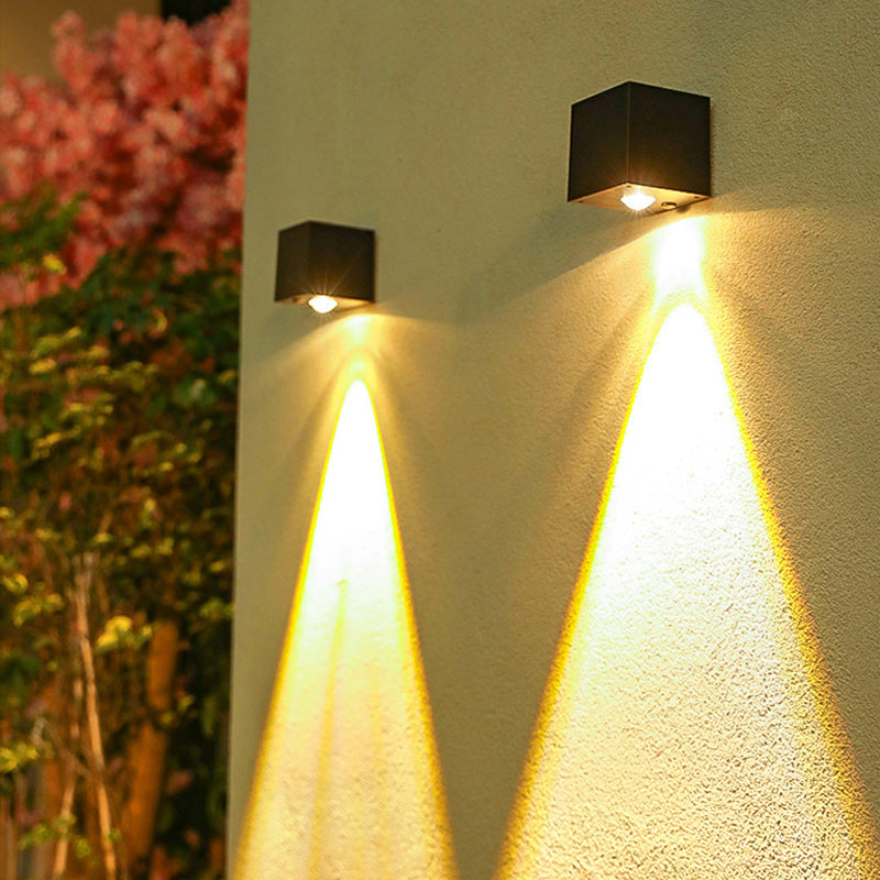Moderner Minimalistischer Würfel Kunststoff Solar LED Wandleuchtenlampe für Garten