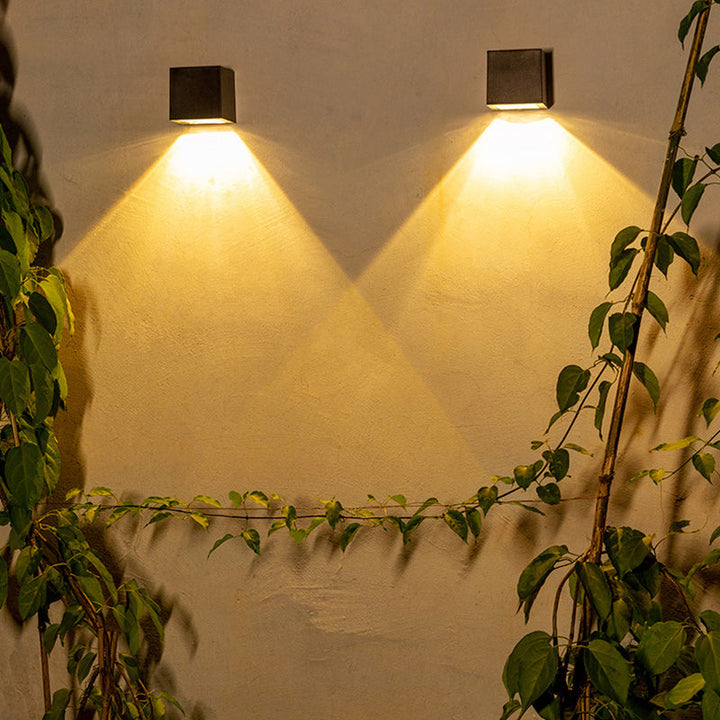 Moderner Minimalistischer Würfel Kunststoff Solar LED Wandleuchtenlampe für Garten
