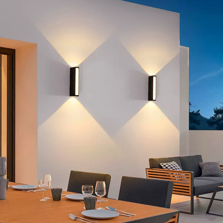 Moderner minimalistischer Säulen-Kunststoff-LED-Wandleuchtenlampen für Garten