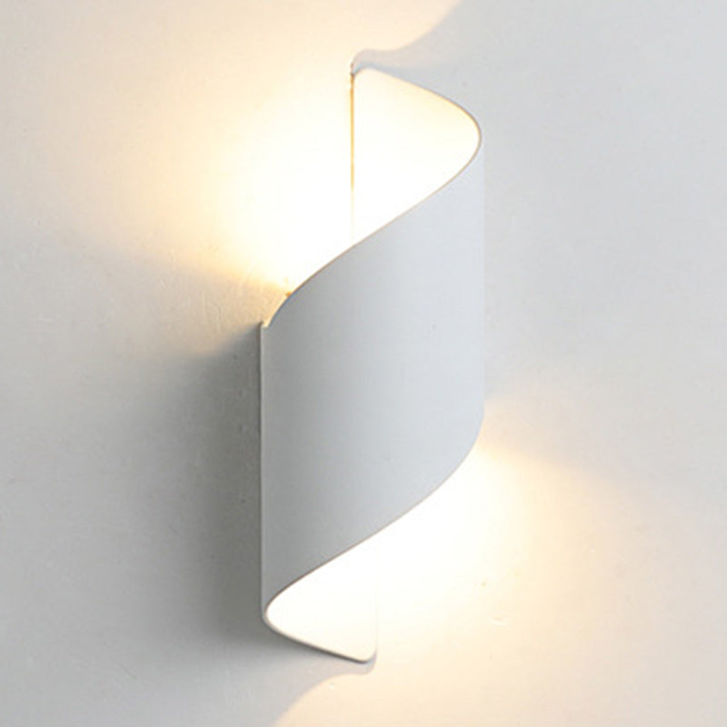 Moderne Minimalistische Wasserdichte Spiral Aluminium Akryl LED Wandleuchte für Schlafzimmer