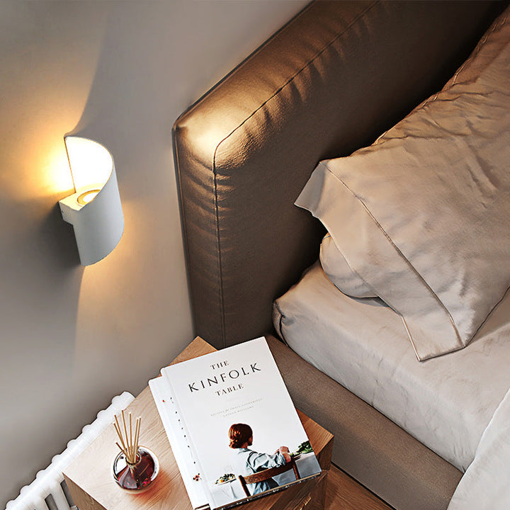 Moderne Minimalistische Wasserdichte Spiral Aluminium Akryl LED Wandleuchte für Schlafzimmer