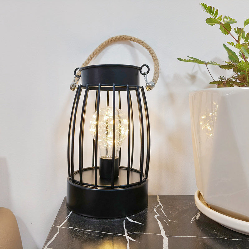 Moderne Minimalistische Vertikal Gestreifte Quadratische Runde Eisen LED Tischlampe Für Das Wohnzimmer
