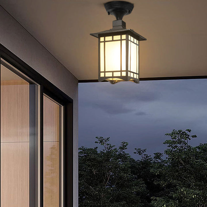 Traditionelle chinesische wasserdichte Eisen-Aluminium-Glas-Zylinder-Pergola 1-Licht Semi-Flush-Mount-Deckenleuchte Außenleuchte für Patio im Freien