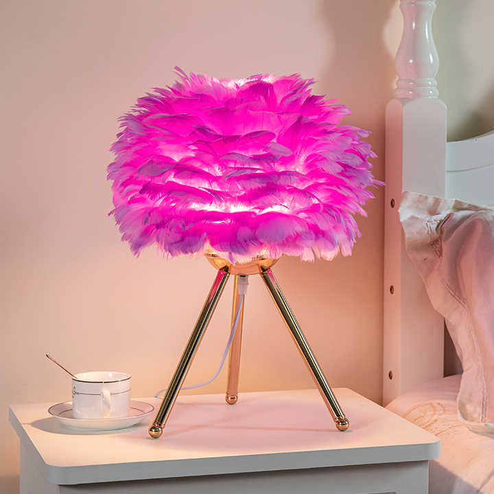 Blossom Tischlampe Elegantes Federdesign mit dimmbarer Beleuchtung