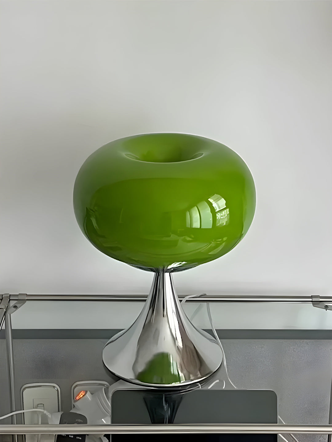 SereneCrystal Lampe - Elegante Retro Tischlampe