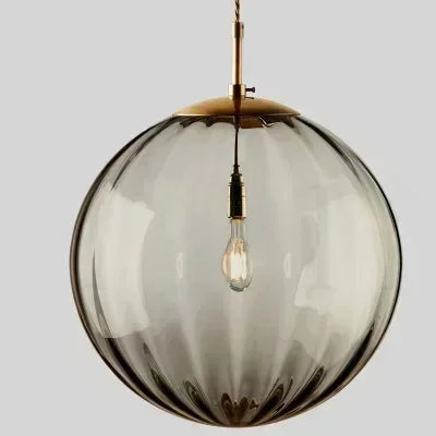 Moderne Glas-Deckenleuchte mit integrierter LED-Beleuchtung