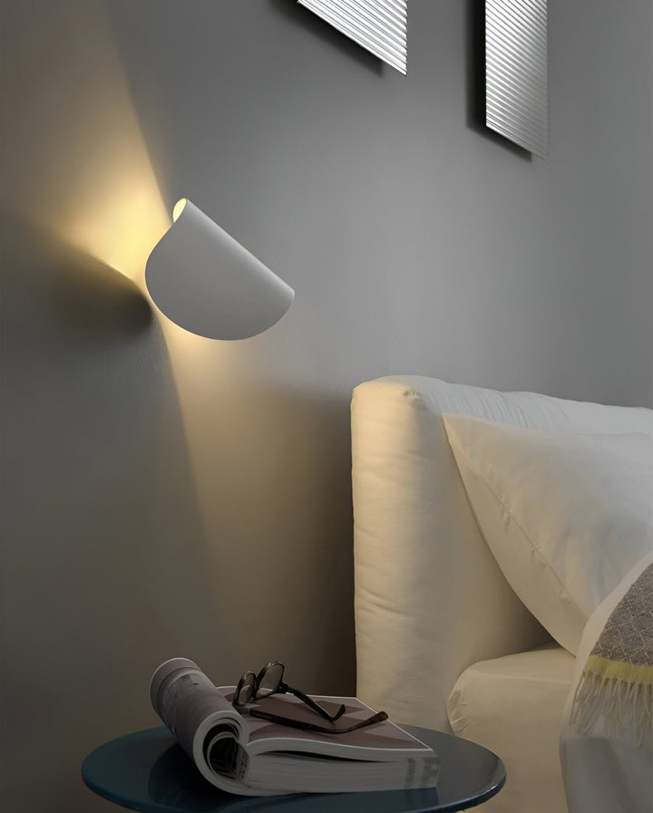 Twist Wandleuchte - Drehbare Metall Wandlampe - Kurven Wandvertiefung