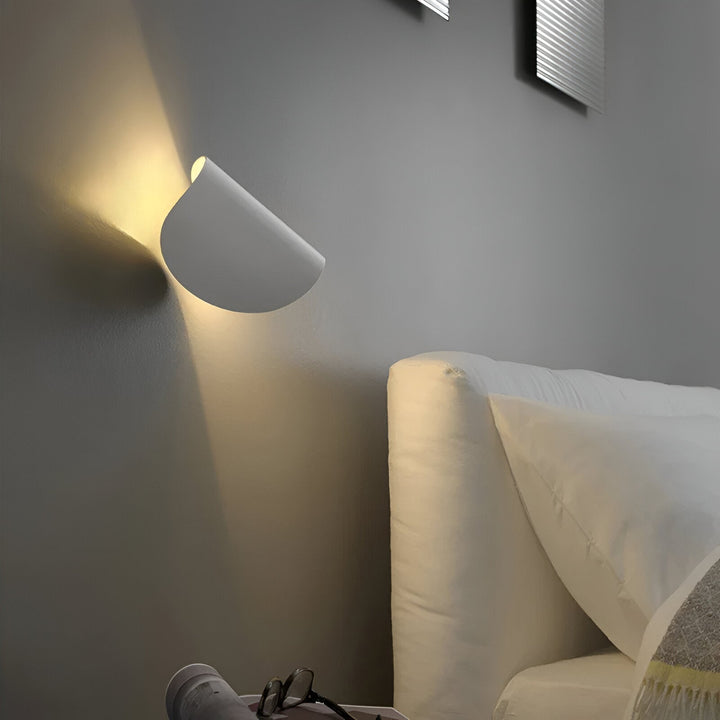 Twist Wandleuchte - Drehbare Metall Wandlampe - Kurven Wandvertiefung
