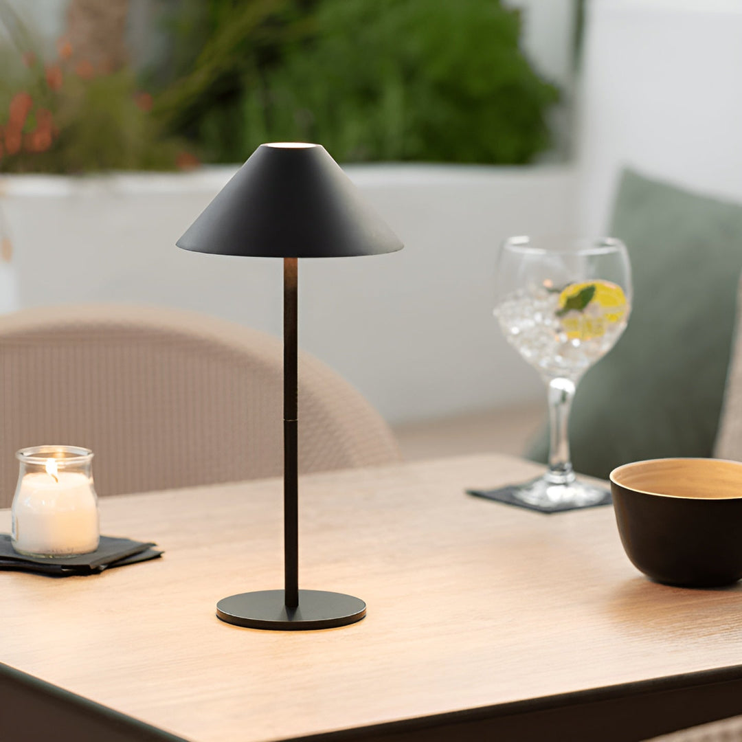 LumiLuxe - Dimmbare Nordic Cone LED Tischlampe mit Touchsteuerung