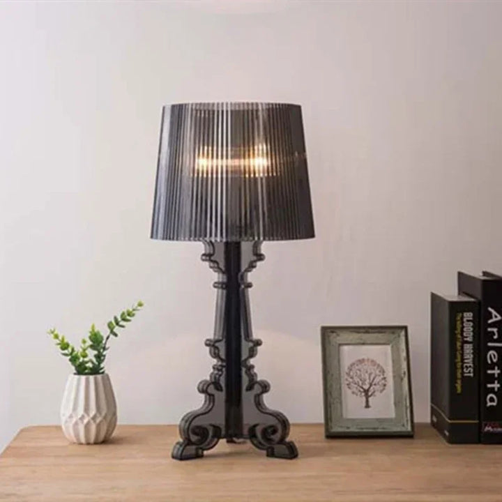 Bourgie Tischleuchte – Luxuriöses, modernes Design für jedes Interieur