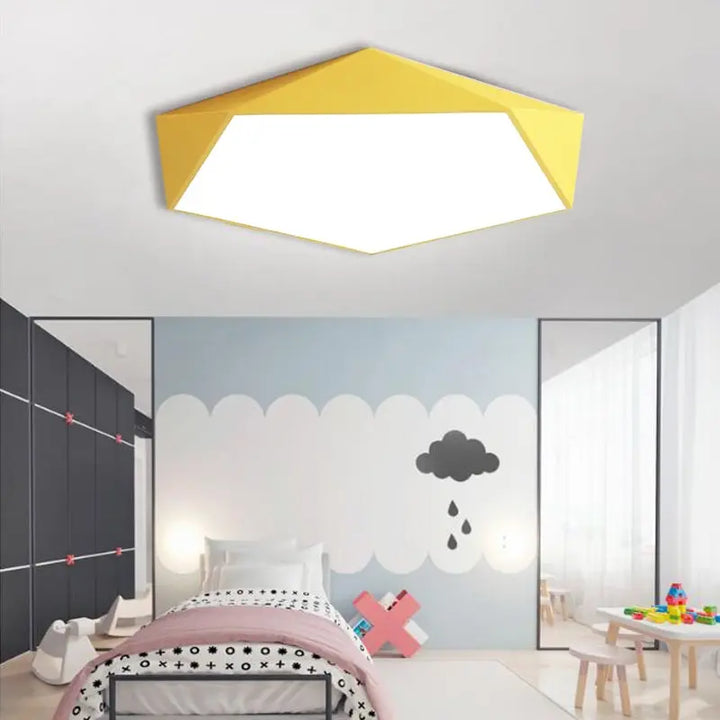 Pentagon LED-Deckenleuchte Macaron für modernes Kinderzimmer – Designer-Deckenlampe