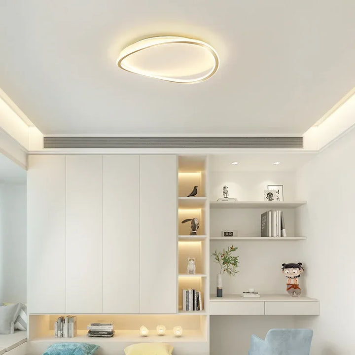 Moderne LED-Deckenleuchte