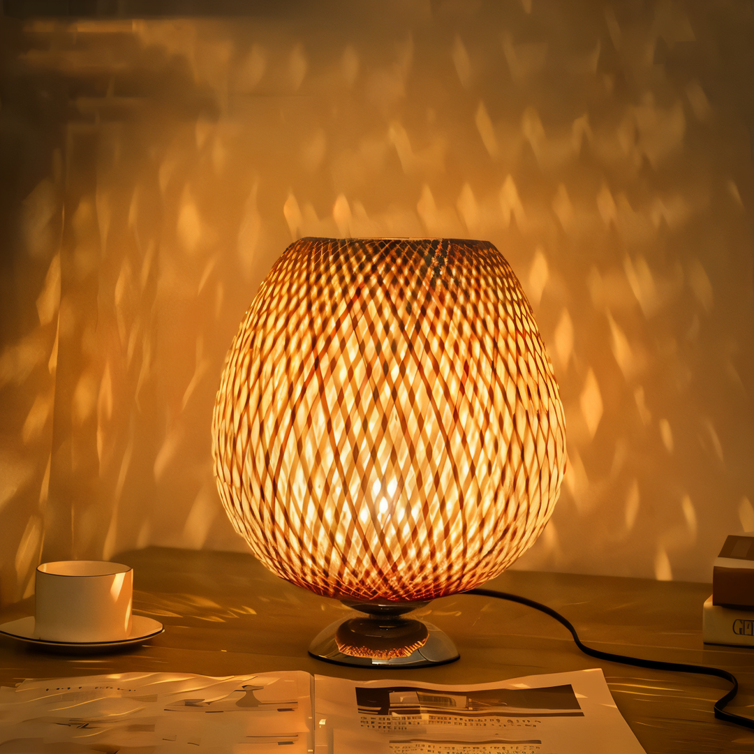NatureHue Vintage Bamboo Tischlampe Kreative Geflochtene Rattan Schreibtischlampe