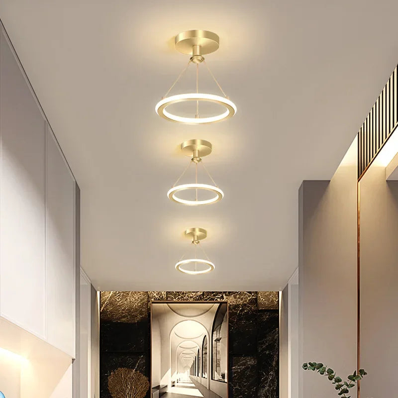 Moderne LED-Deckenleuchte für Flur und Eingangsbereich, minimalistische Beleuchtung
