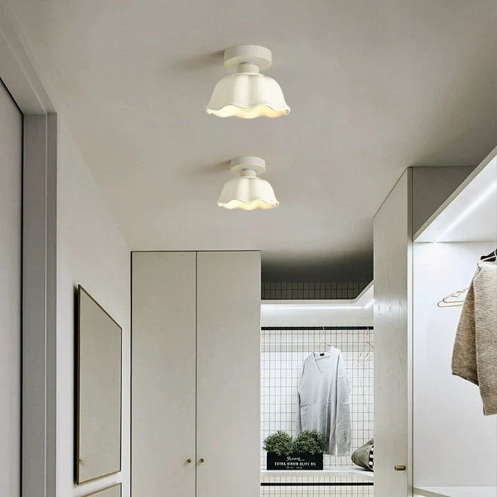 GleamSphere - Elegante Chandeliers aus Keramik und Glas