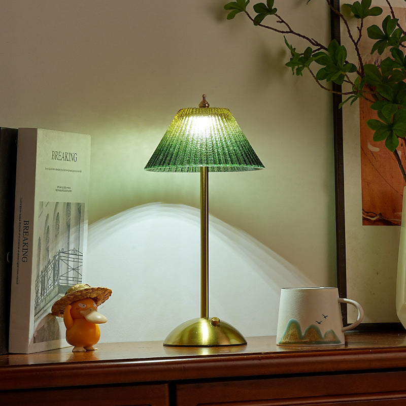 Rippenglas-Schirm Schreibtischlampe mit gebürstetem Messingstamm