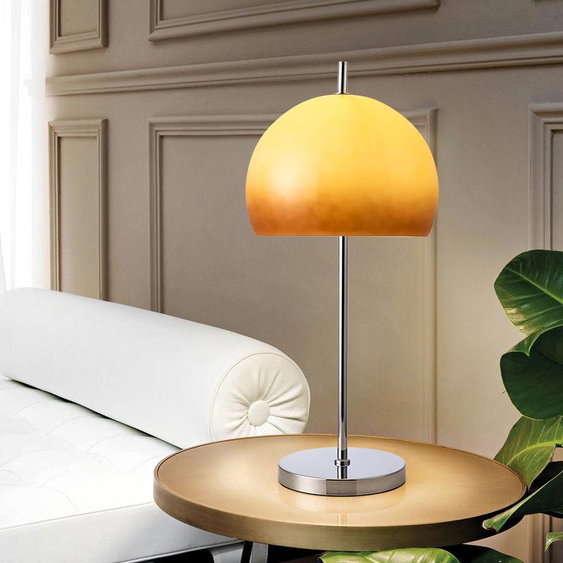 Moderne Tischlampe