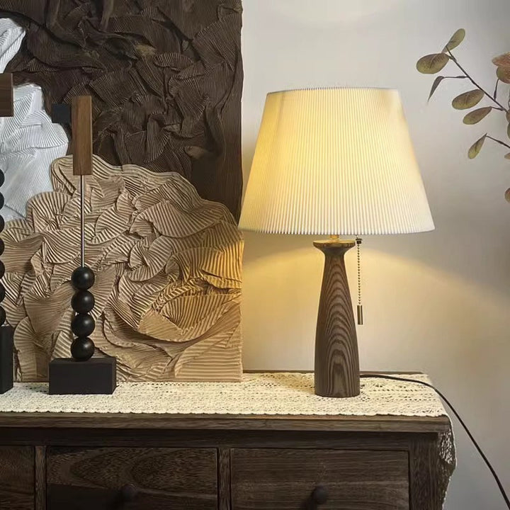 Moderne Minimalistische Tischlampe mit einzigartigem strukturiertem Schirm