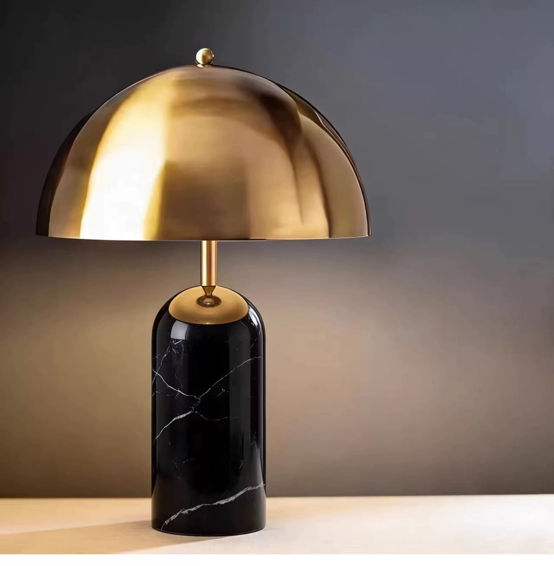 Moderne Marmor- und Metall-Tischlampe