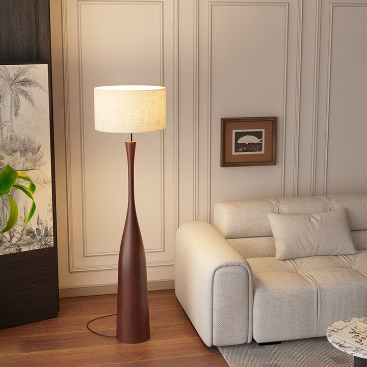 Elegante skulpturale Stehlampe aus Holz
